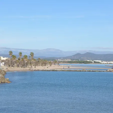 Apartment Le Forum De La Mer-2 By Interhome Saint Aygulf