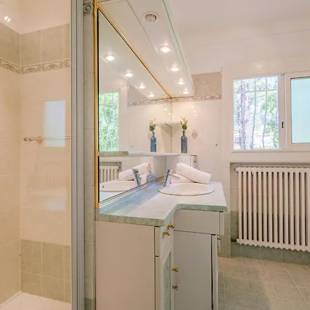 Le Forum De La Mer-2 By Interhome