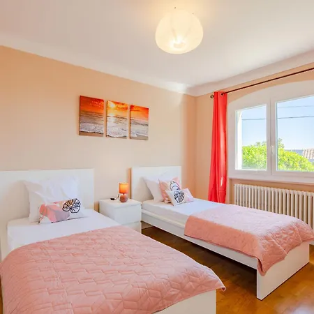 Le Forum De La Mer-2 By Interhome * Saint Aygulf