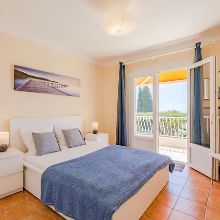 Le Forum De La Mer-2 By Interhome * Saint Aygulf